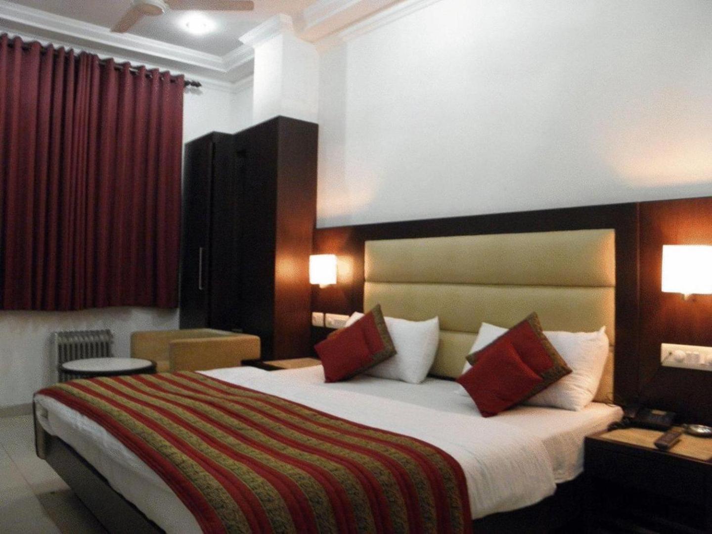 Hotel Chanchal Continental - 02 Mins From New Delhi Railway Station Exteriör bild