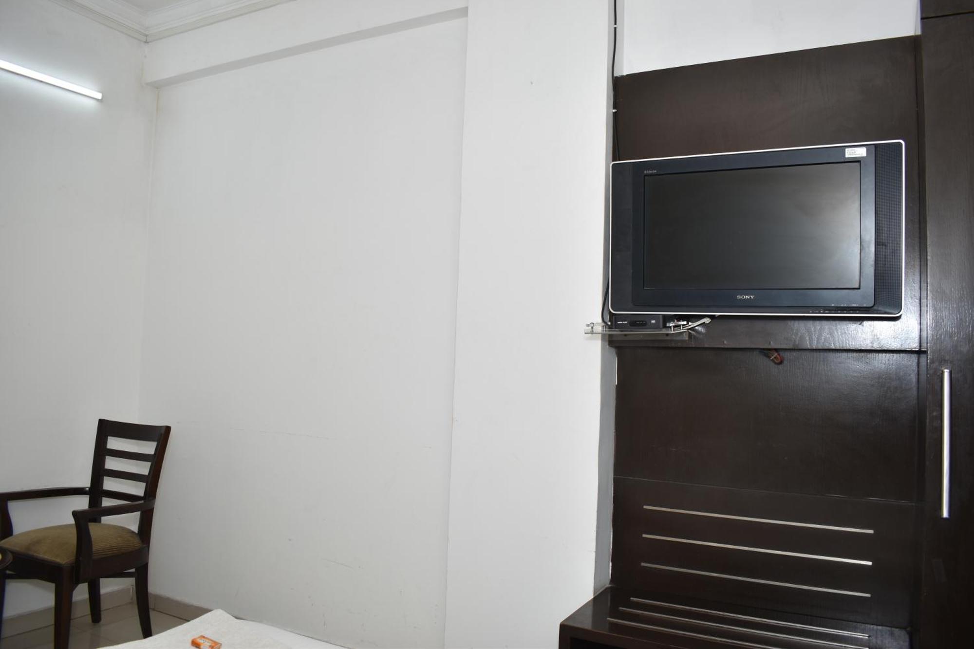Hotel Chanchal Continental - 02 Mins From New Delhi Railway Station Exteriör bild